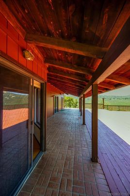 Exterior, Wooden Beams
