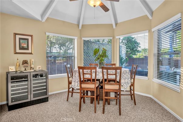 Dining room, Interior