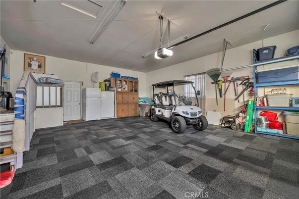 Garage, Interior
