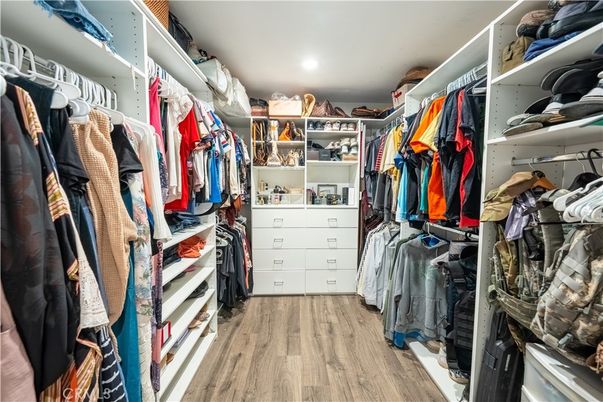 Interior, Recessed Lighting, Walk-in Closets, Wood Texture Flooring