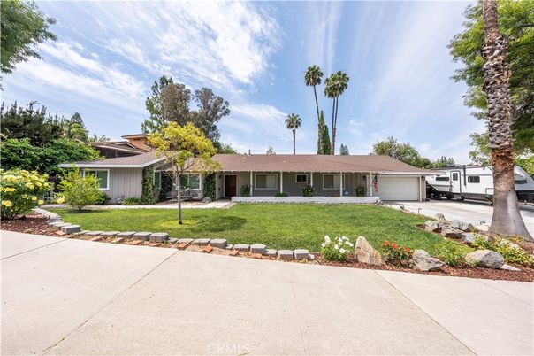 Attached, Backyard, Exterior, Facade, Ranch