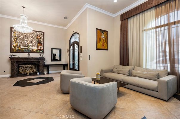 Chandelier, Fireplace, Interior, Living room, Recessed Lighting