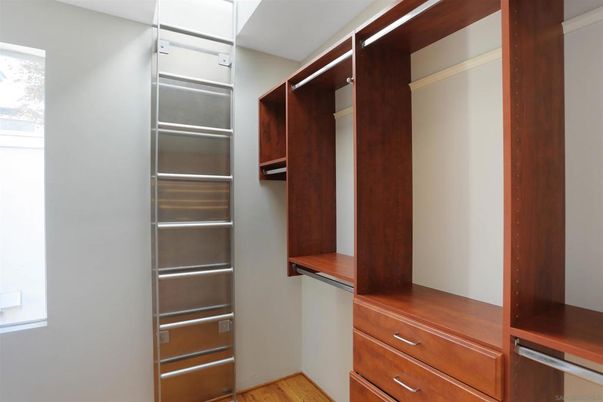 Interior, Walk-in Closets, Wood Texture Flooring