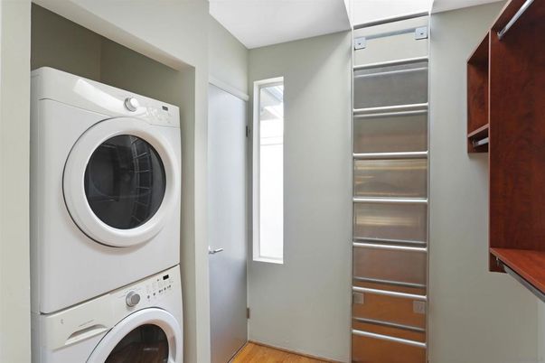 Interior, Utility Closets, Washer