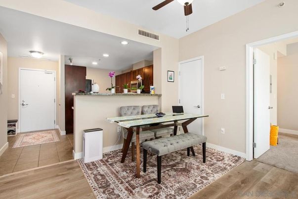 Home Office, Interior, Kitchen, Recessed Lighting, Wood Texture Flooring