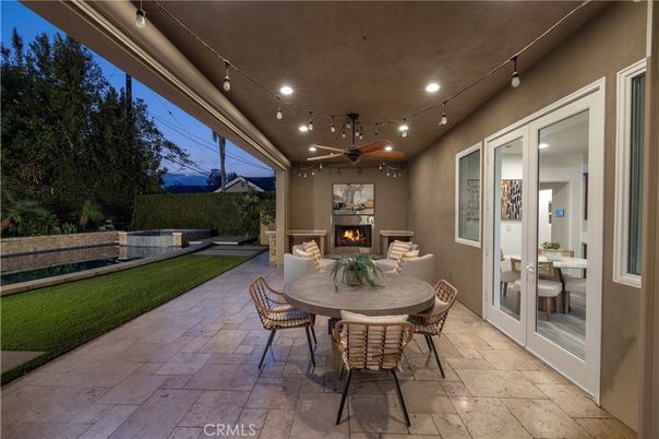 Exterior, Fireplace