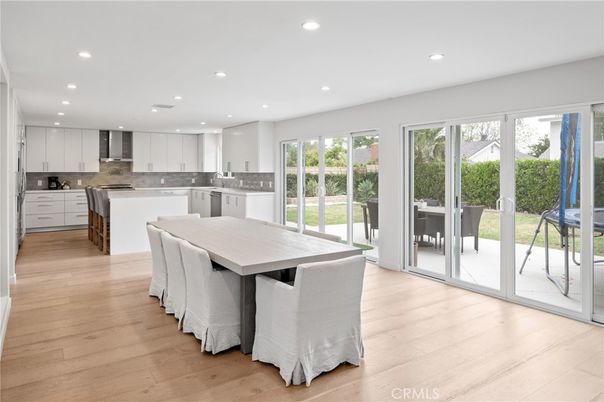 Dining room, Interior, Kitchen, Recessed Lighting, Wood Texture Flooring