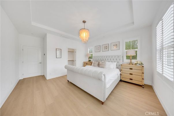 Bedroom, Interior, Pendant Lights, Wood Texture Flooring