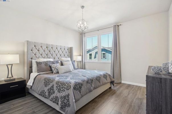 Bedroom, Interior, Pendant Lights, Wood Texture Flooring