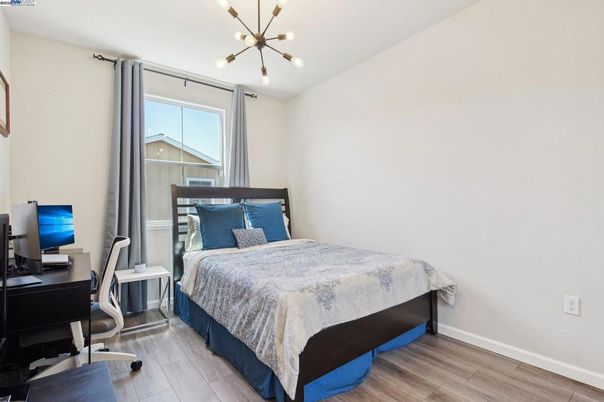 Bedroom, Home Office, Interior, Pendant Lights, Wood Texture Flooring