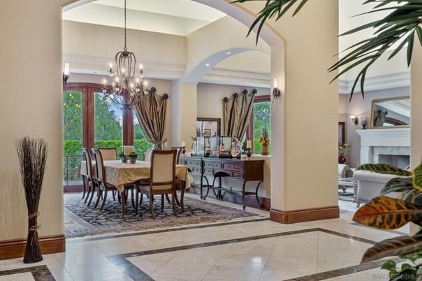 Chandelier, Dining room, Fireplace, Interior, Recessed Lighting