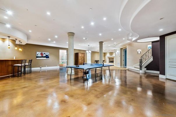Game Room, Interior, Pendant Lights, Recessed Lighting