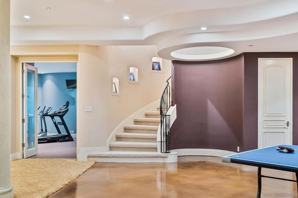 Fitness Equipment, Interior, Recessed Lighting