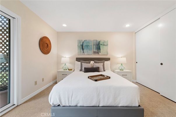 Bedroom, Interior, Recessed Lighting