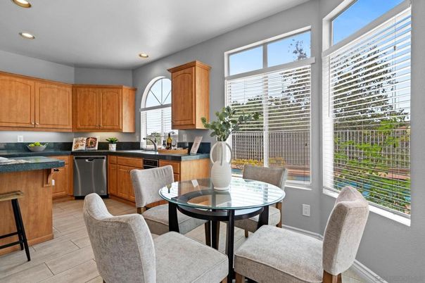 Dining room, Interior, Kitchen, Recessed Lighting, Wood Texture Flooring