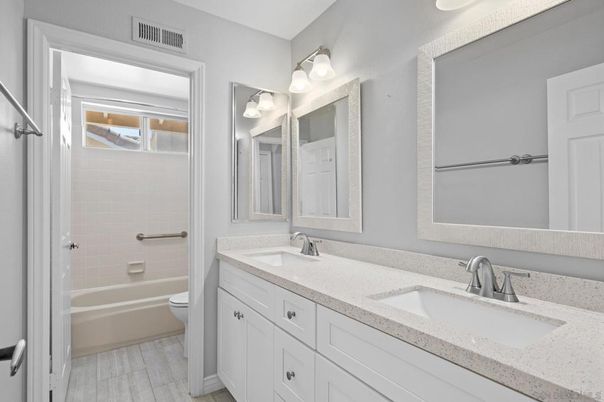 Bathroom, Dual Sink Vanities, Interior