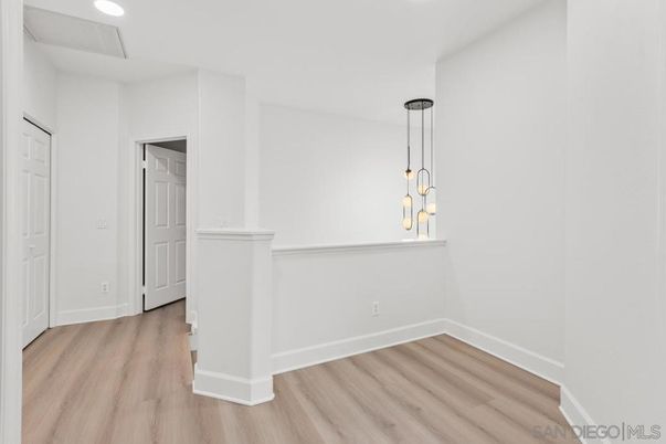 Empty room, Interior, Pendant Lights, Recessed Lighting, Wood Texture Flooring