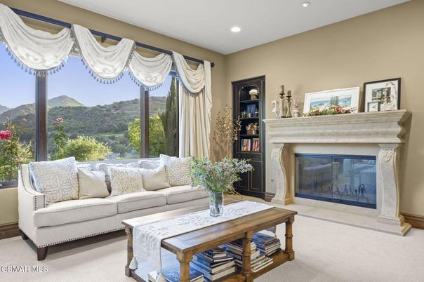 Fireplace, Interior, Living room, Recessed Lighting