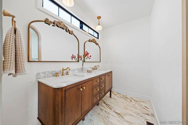 Bathroom, Dual Sink Vanities, Interior, Marble, Pendant Lights