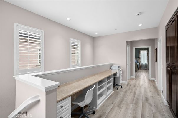 Home Office, Interior, Recessed Lighting, Wood Texture Flooring