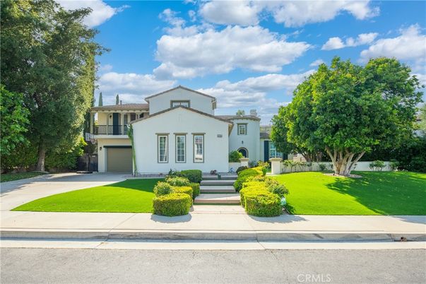 Attached, Exterior, Facade, Spanish Mediterranean