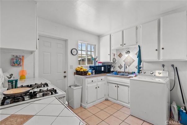 Interior, Kitchen, Washer