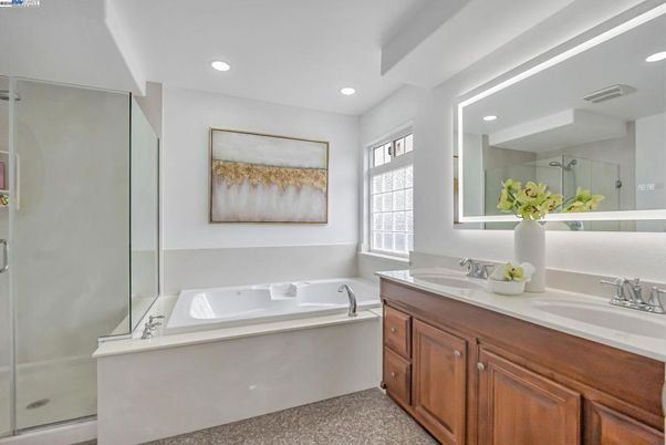 Bathroom, Dual Sink Vanities, Glass Shower, Interior, Recessed Lighting