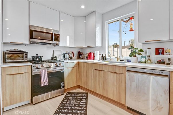 Interior, Kitchen, Recessed Lighting, Stainless Steel Appliances, Wood Texture Flooring