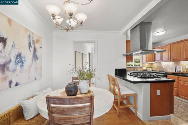 Chandelier, Dining room, Interior, Kitchen, Wood Texture Flooring