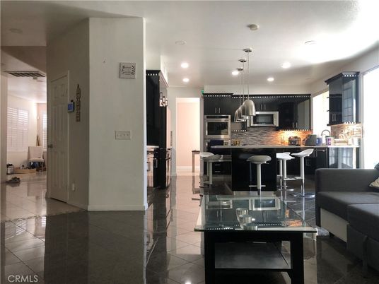 Dining room, Interior, Kitchen, Pendant Lights, Recessed Lighting, Stainless Steel Appliances
