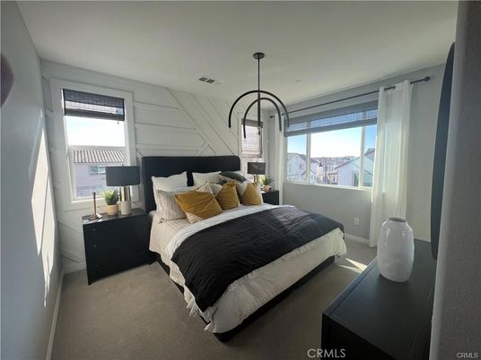 Bedroom, Interior, Pendant Lights