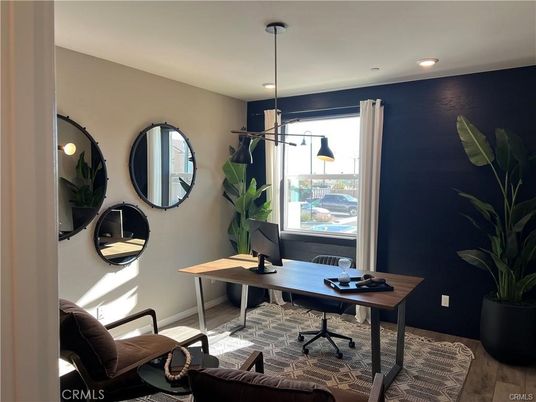 Home Office, Interior, Recessed Lighting, Wood Texture Flooring