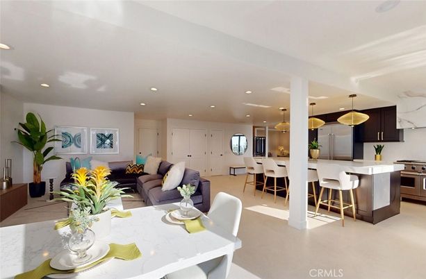 Dining room, Interior, Kitchen, Living room, Pendant Lights, Recessed Lighting, Stainless Steel Appliances