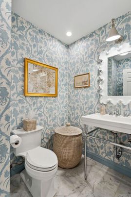 Bathroom, Interior, Marble, Recessed Lighting