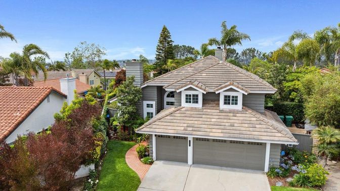 Attached, Detached Garage, Exterior, Facade, Mediterranean