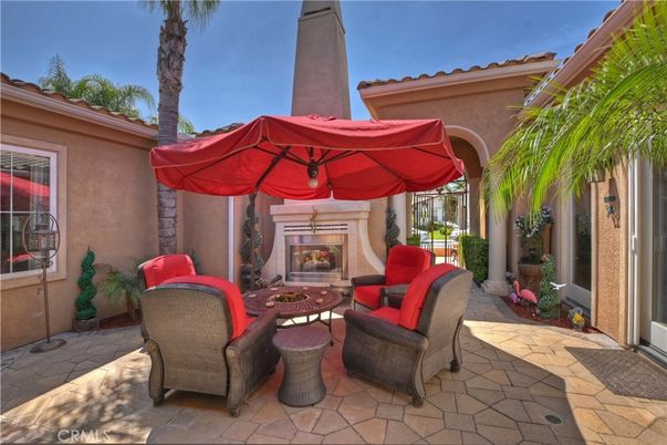 Exterior, Fireplace
