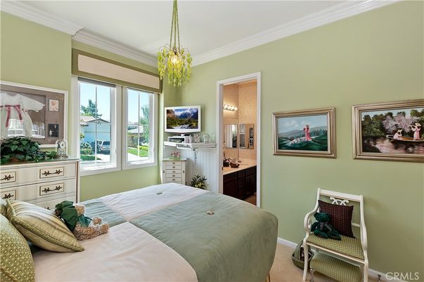 Bedroom, Interior, Pendant Lights