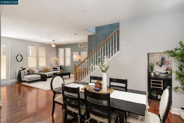 Dining room, Interior, Living room, Recessed Lighting, Wood Texture Flooring