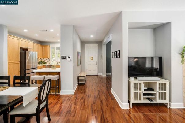 Dining room, Interior, Kitchen, Recessed Lighting, Stainless Steel Appliances, Wood Texture Flooring
