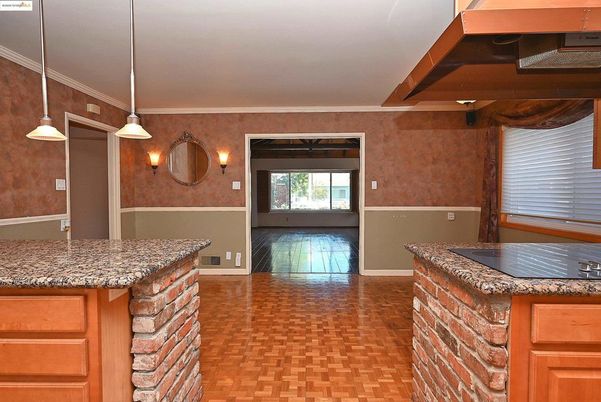Interior, Pendant Lights, Wood Texture Flooring