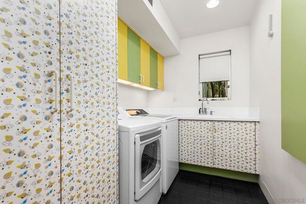 Interior, Recessed Lighting, Washer