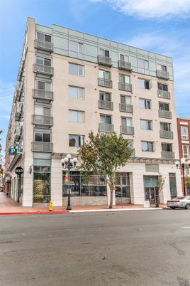 Exterior, Facade, Condo Building