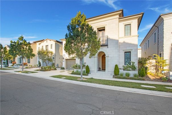 Attached, Exterior, Facade, Spanish Mediterranean