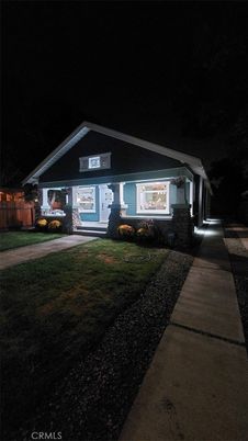 Exterior, Facade, American Craftsman
