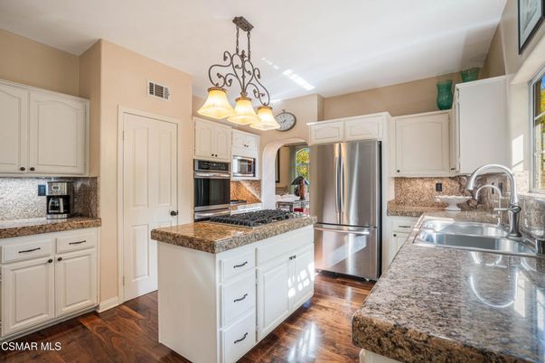 Chandelier, Interior, Kitchen, Stainless Steel Appliances, Wood Texture Flooring