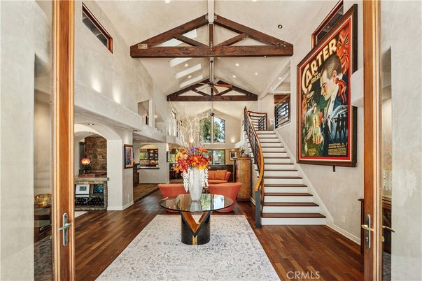 Interior, Living room, Recessed Lighting, Wooden Beams, Wood Texture Flooring