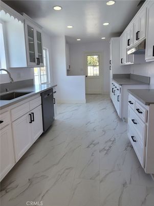 Interior, Kitchen, Marble, Recessed Lighting