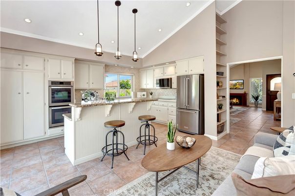 Interior, Kitchen, Pendant Lights, Recessed Lighting, Stainless Steel Appliances