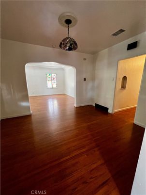 Empty room, Interior, Pendant Lights, Wood Texture Flooring