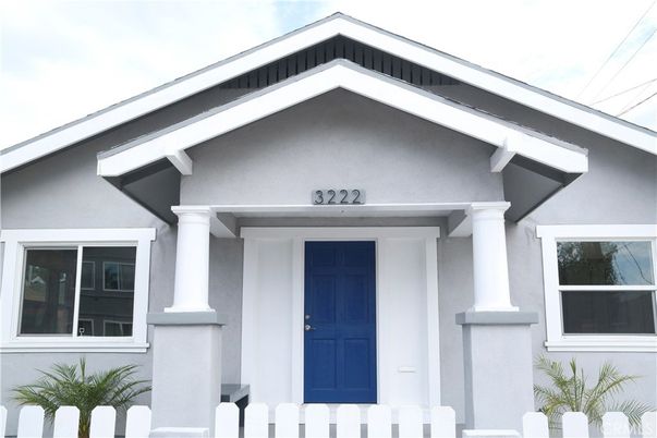 Exterior, Facade, American Craftsman